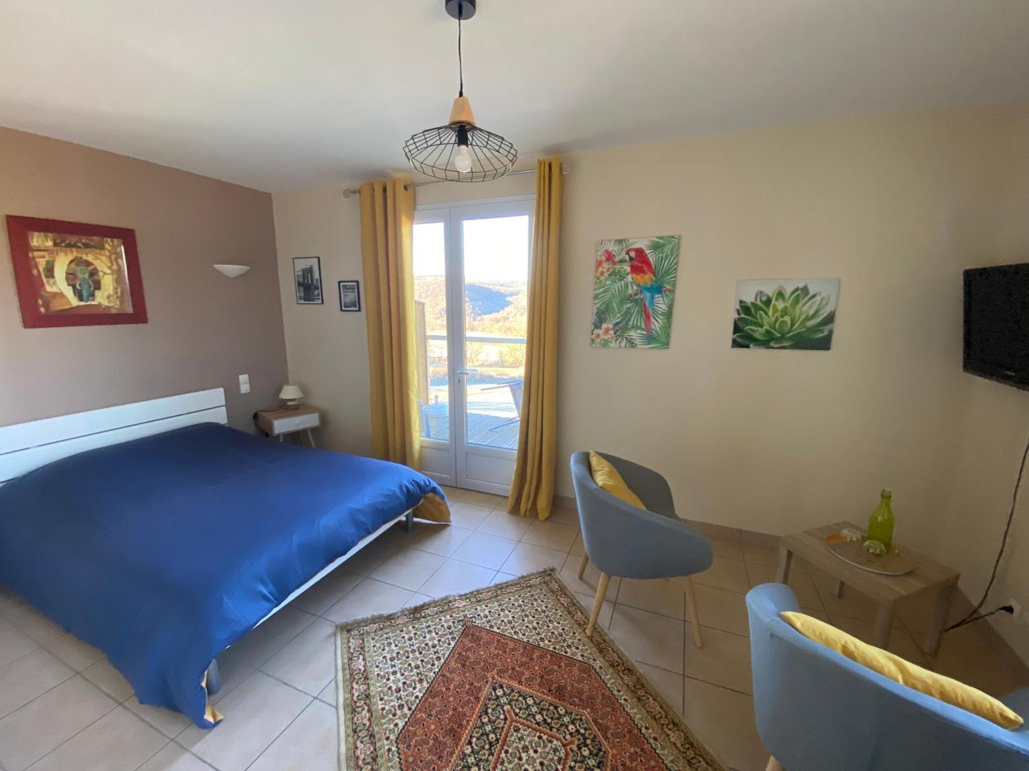 Hotel Val St Georges Saint-Georges-de-Luzençon Esterno foto