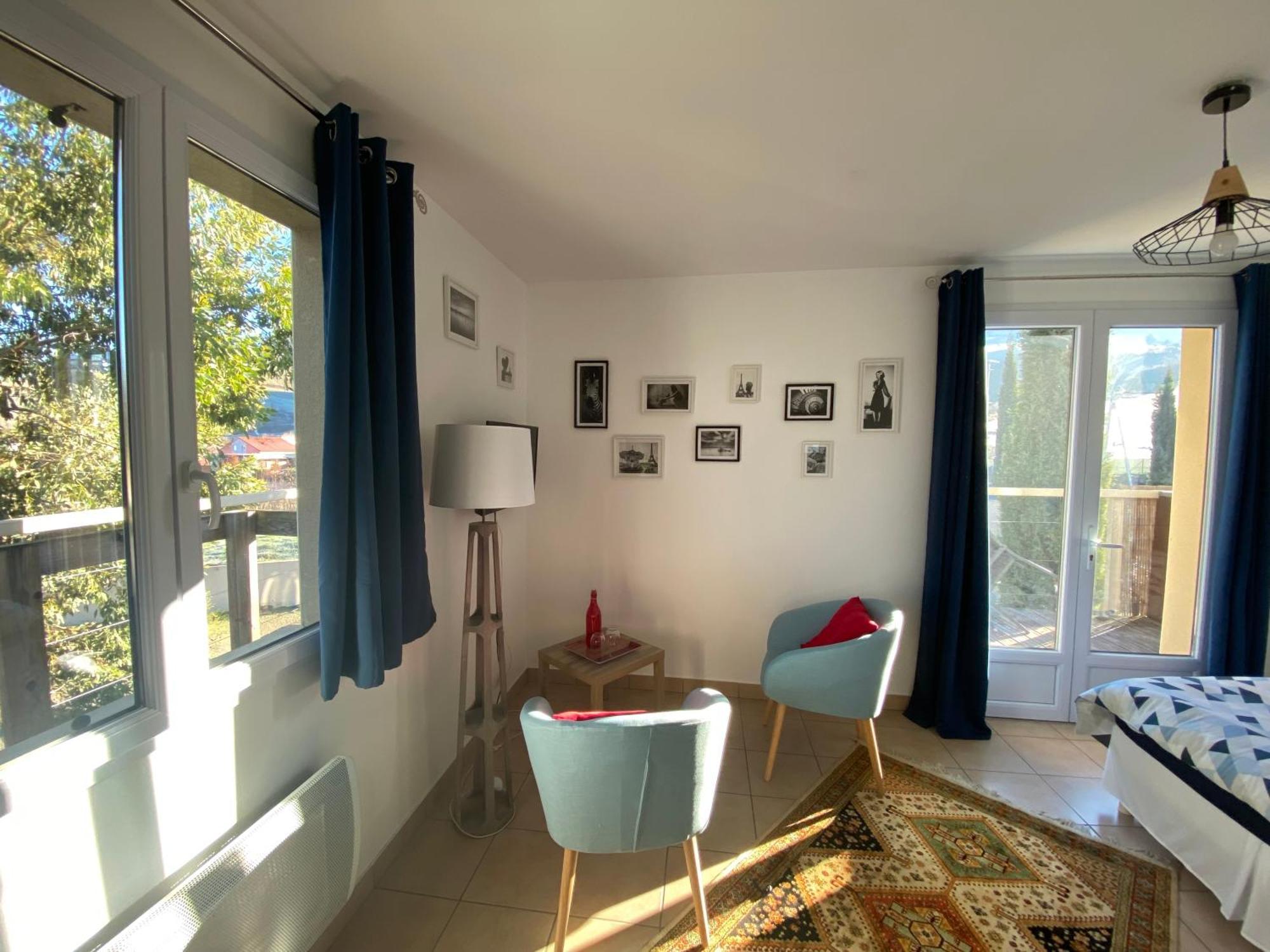 Hotel Val St Georges Saint-Georges-de-Luzençon Esterno foto